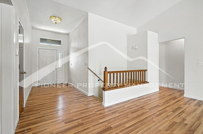 Building Photo - Charming Home with Central AC and Gas Fire...