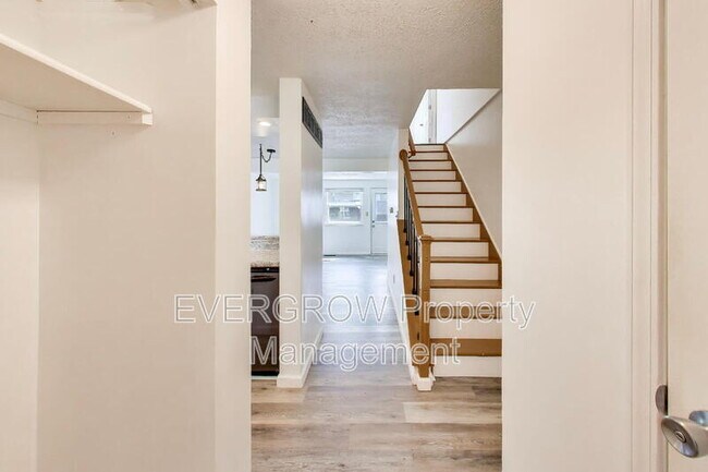 Building Photo - 3741 Lima Ct