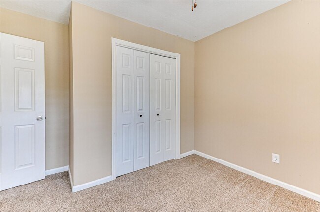 Building Photo - Home for Rent - 139 Spring Lakes Drive