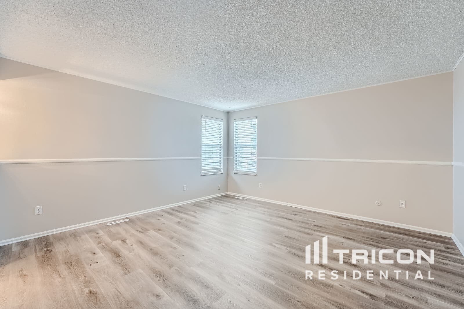 Building Photo - 5354 S Telluride Way