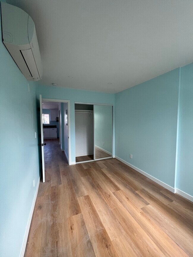 Building Photo - Brand new constructed! Triplex, 2 bedroom 1 bath