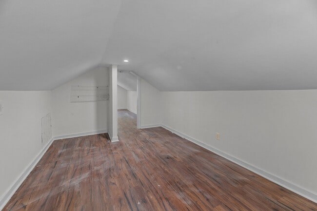 Building Photo - 209 Ellington St