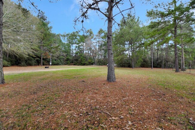Building Photo - 5774 Magan Rd