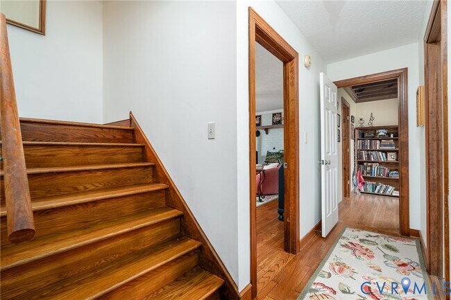Building Photo - 12182 Woodson Farm Ln