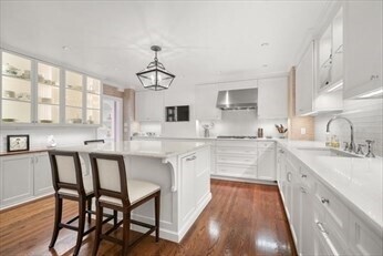 Building Photo - 83 Beacon St