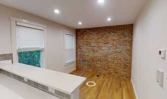 Building Photo - 509 Franklin St