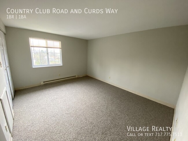 Building Photo - 681 Country Club Rd