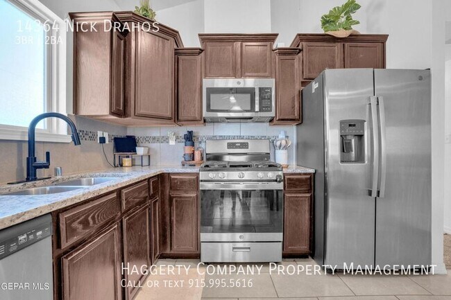 Building Photo - 14364 Nick Drahos Ln