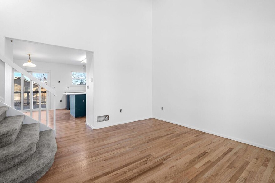 Building Photo - 12620 Winona Ct