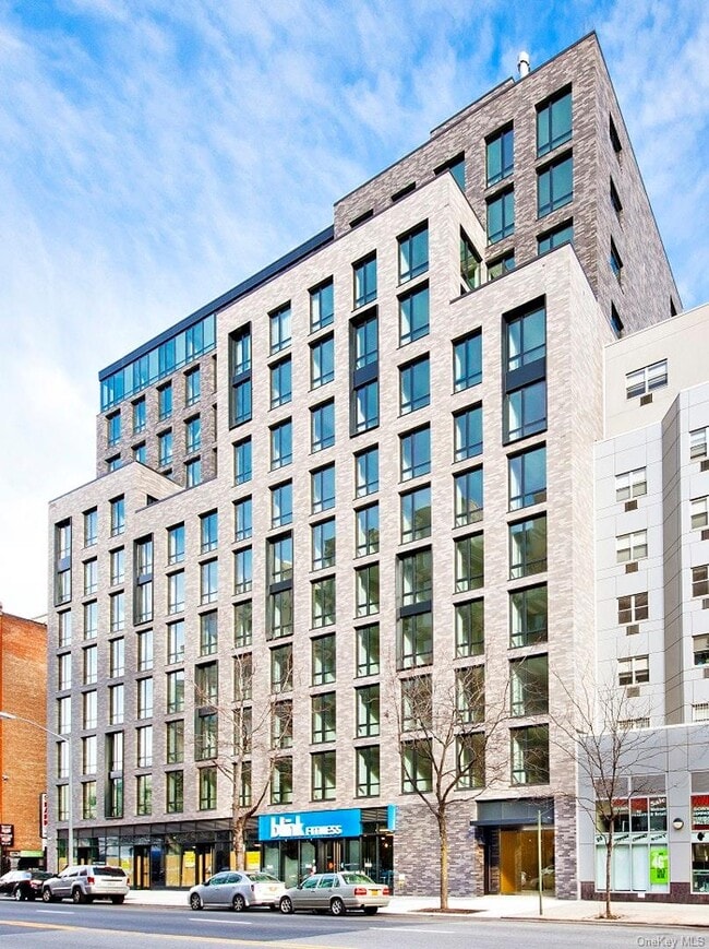 Building Photo - 23 W 116th St