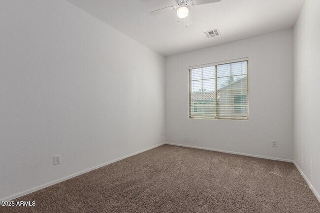 Building Photo - 3467 S Falcon Dr