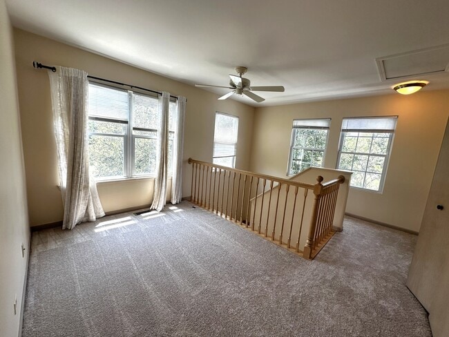 Building Photo - 1152 Vail Ct