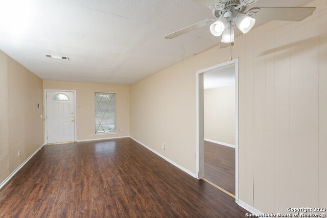 Building Photo - 3503 Sun Beam Ln