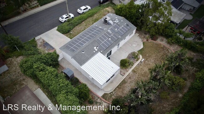 Building Photo - 2 br, 1.5 bath House - 17330 Firma Court
