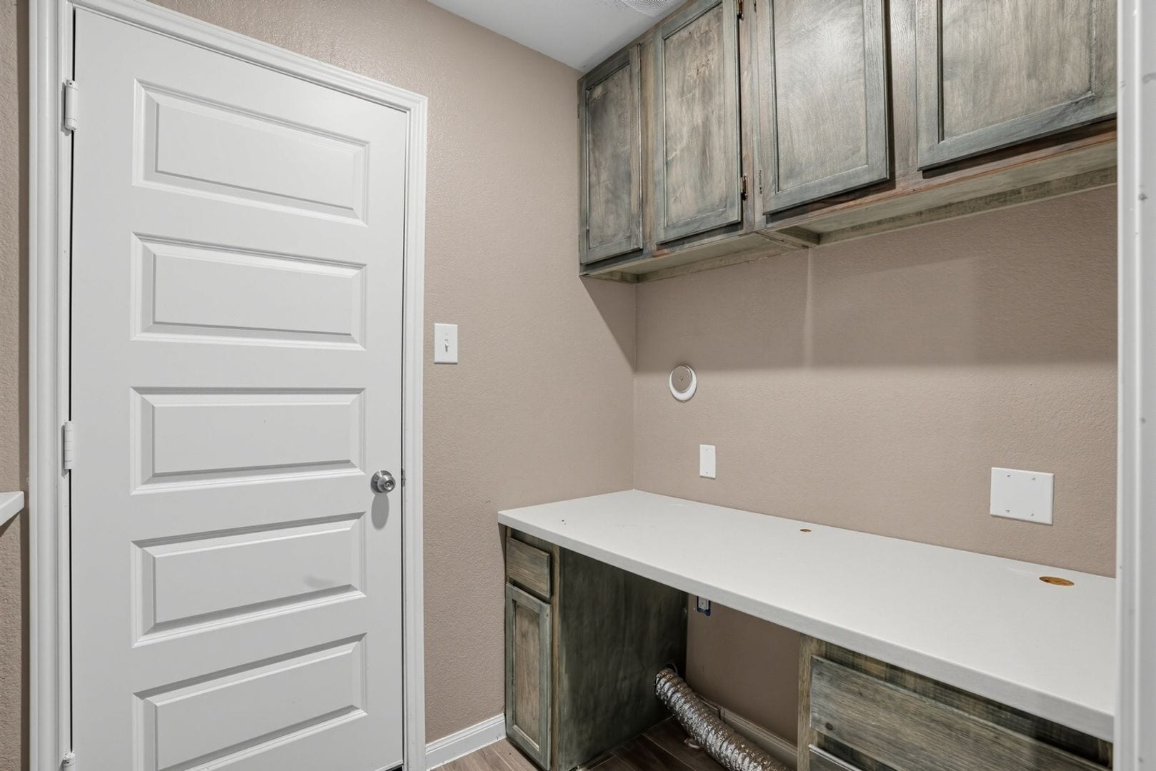 Building Photo - 22501 Cormorant Ct