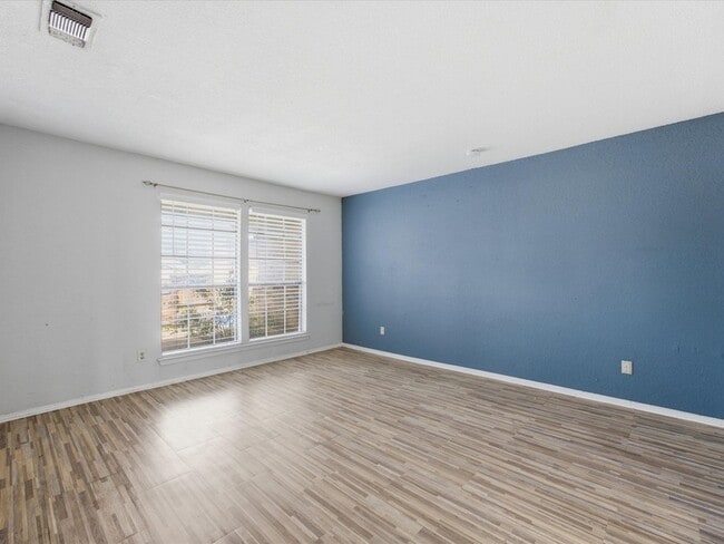 Building Photo - 7419 Lemonwood Ln