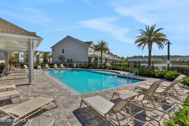 Building Photo - 12655 Josslyn Ln