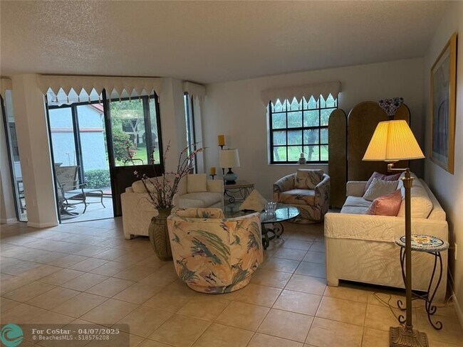 Building Photo - 5145 Brisata Cir