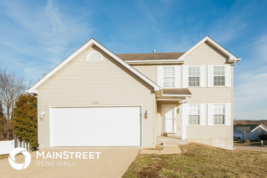 Primary Photo - 2303 Pond Ct