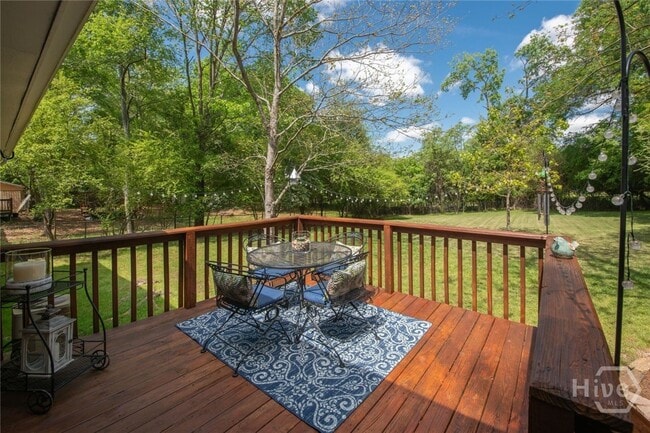 Building Photo - 180 Sherwood Dr