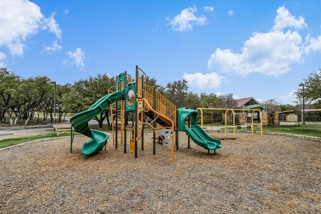 Building Photo - 101 King Elder Ln