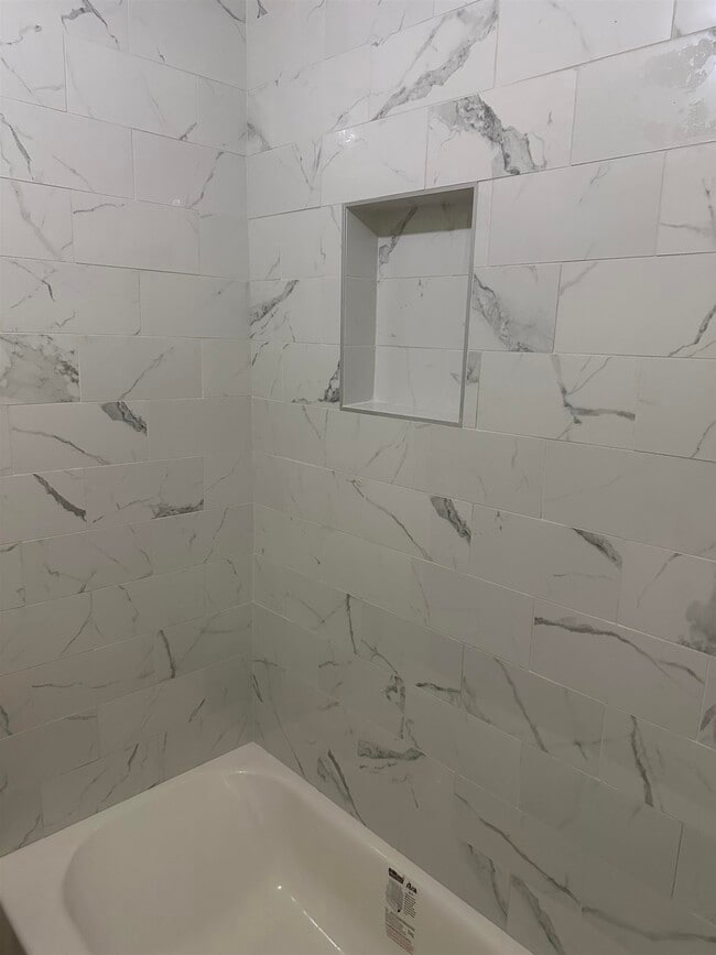 Building Photo - 3350 Adeline St