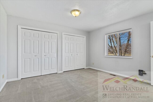 Building Photo - Your Ideal Heber Home: Spacious, Stylish, ...