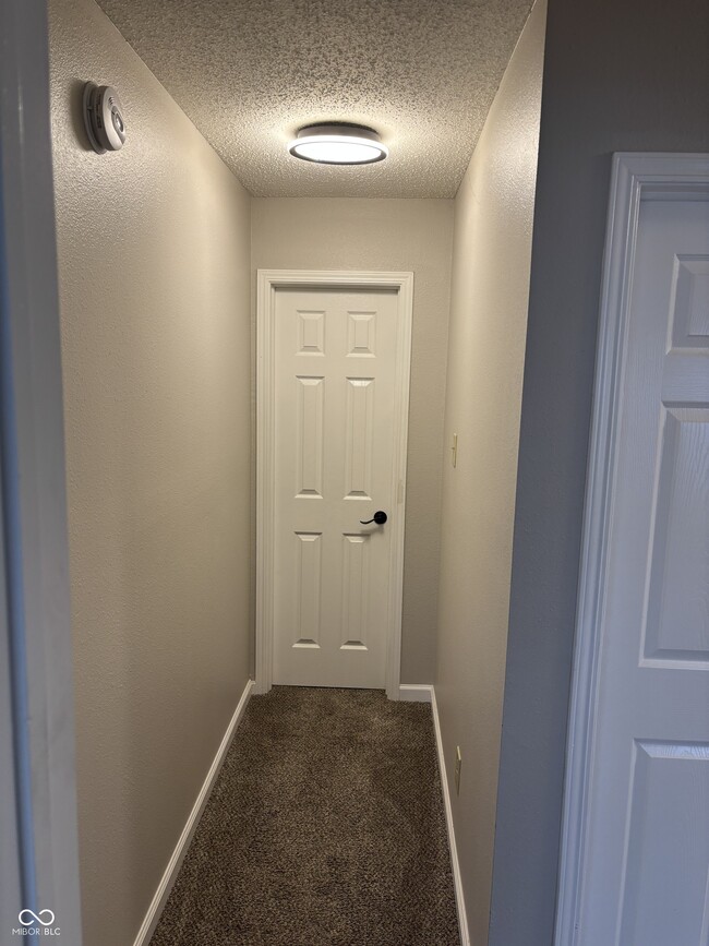 Building Photo - 1380 King Maple Dr