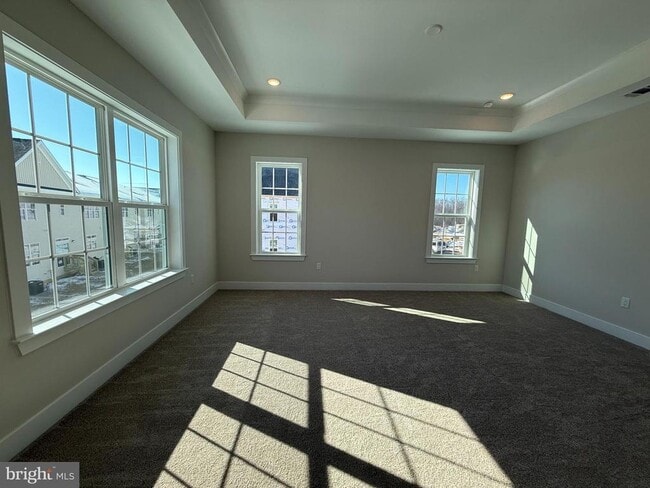 Building Photo - 3001 Justin Dr