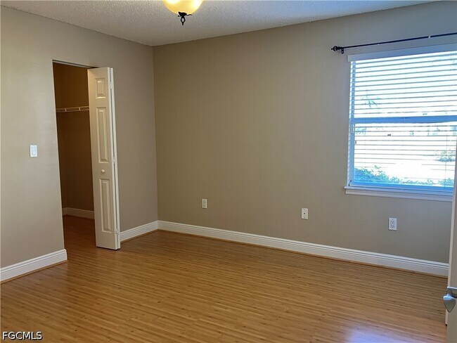 Building Photo - 12540 Equestrian Cir