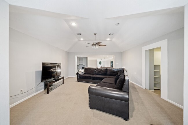 Building Photo - 15619 Stone Gables Ln