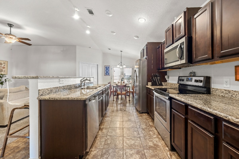 Building Photo - 5508 Peach Dr