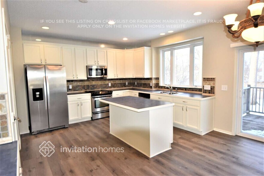 Building Photo - 7416 Aspen Cove S