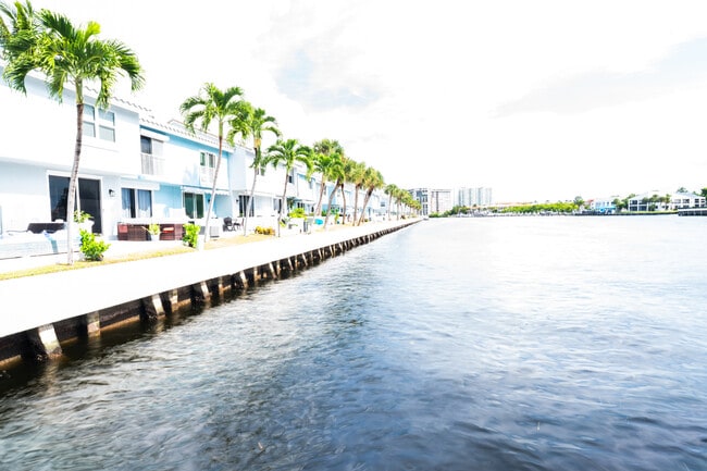 Building Photo - 1088 Jeffery St