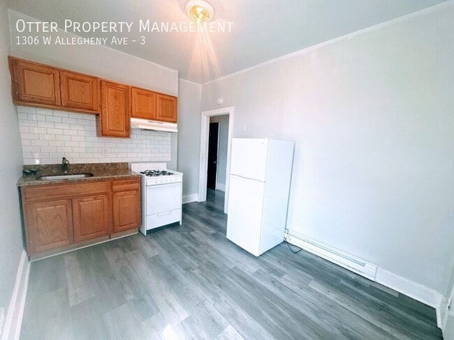 Building Photo - 1306 W Allegheny Ave
