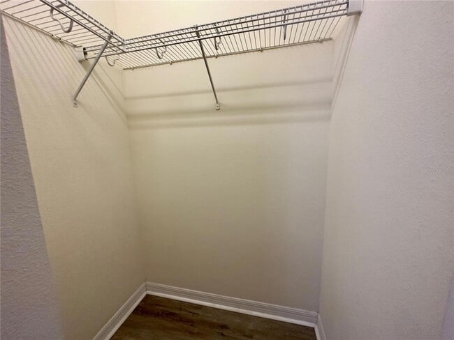 Building Photo - 10648 Savannah Wood Ct
