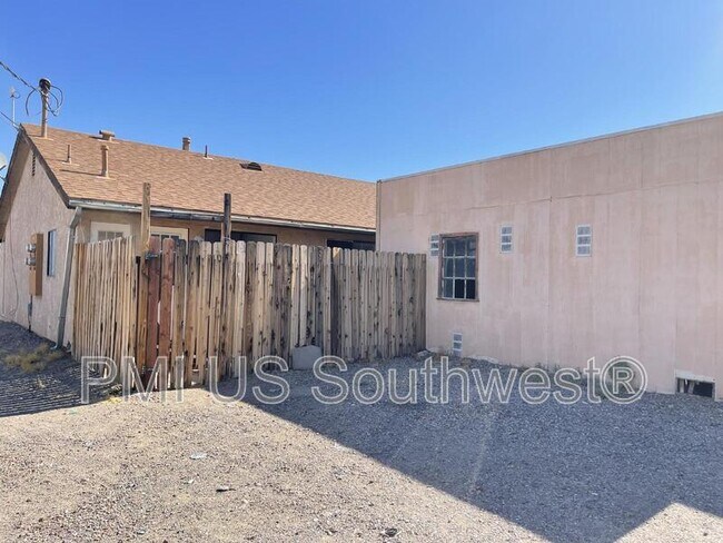 Building Photo - 1705 Trane Rd