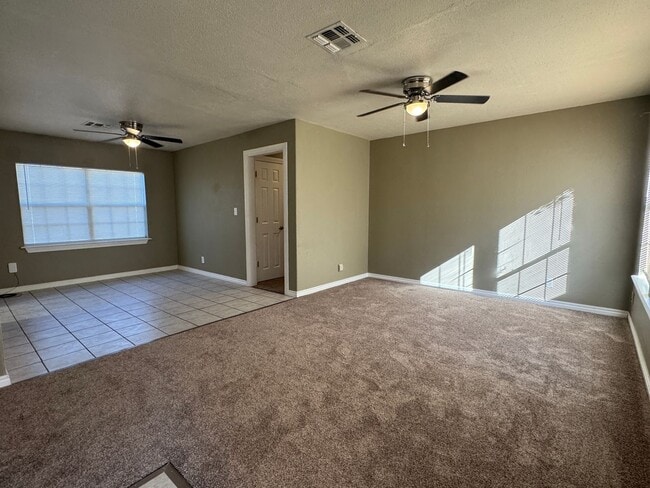 Building Photo - 3109 NW Liberty- AVAILABLE NOW!