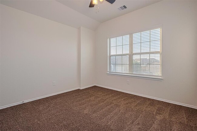 Building Photo - 25919 Aura Lake Ln