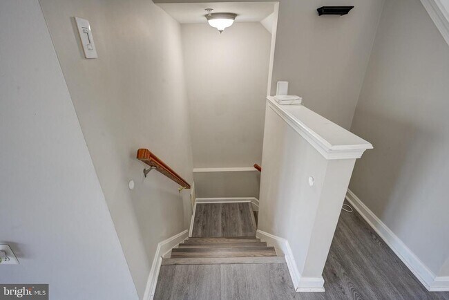 Building Photo - 4624 Kings Mill Way