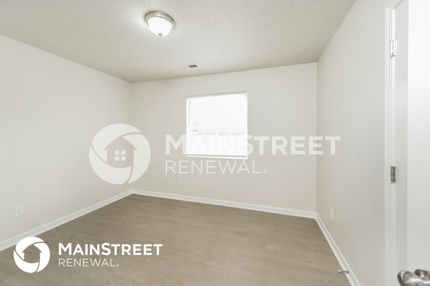 Building Photo - 1703 Shorewell Dr
