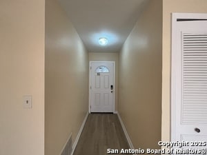 Building Photo - 7218 Glen Trail