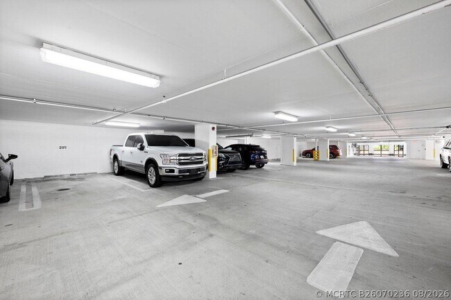 Building Photo - 3590 Coral Wy