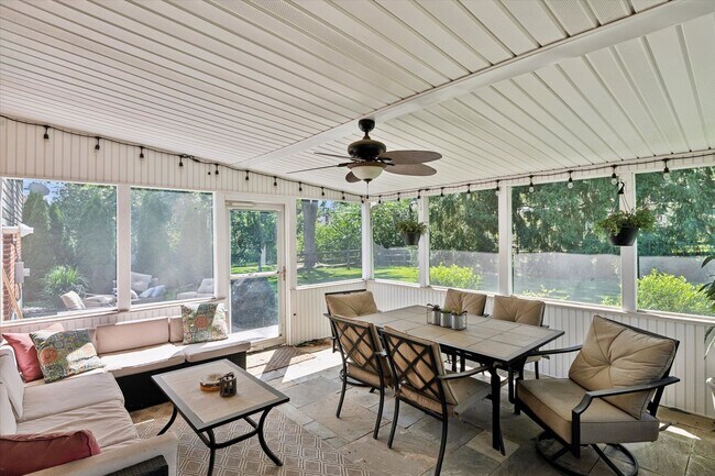 Building Photo - Beautiful Home in Chatham, North Wilmington
