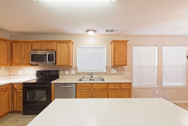 Building Photo - 10129 Placid Dr
