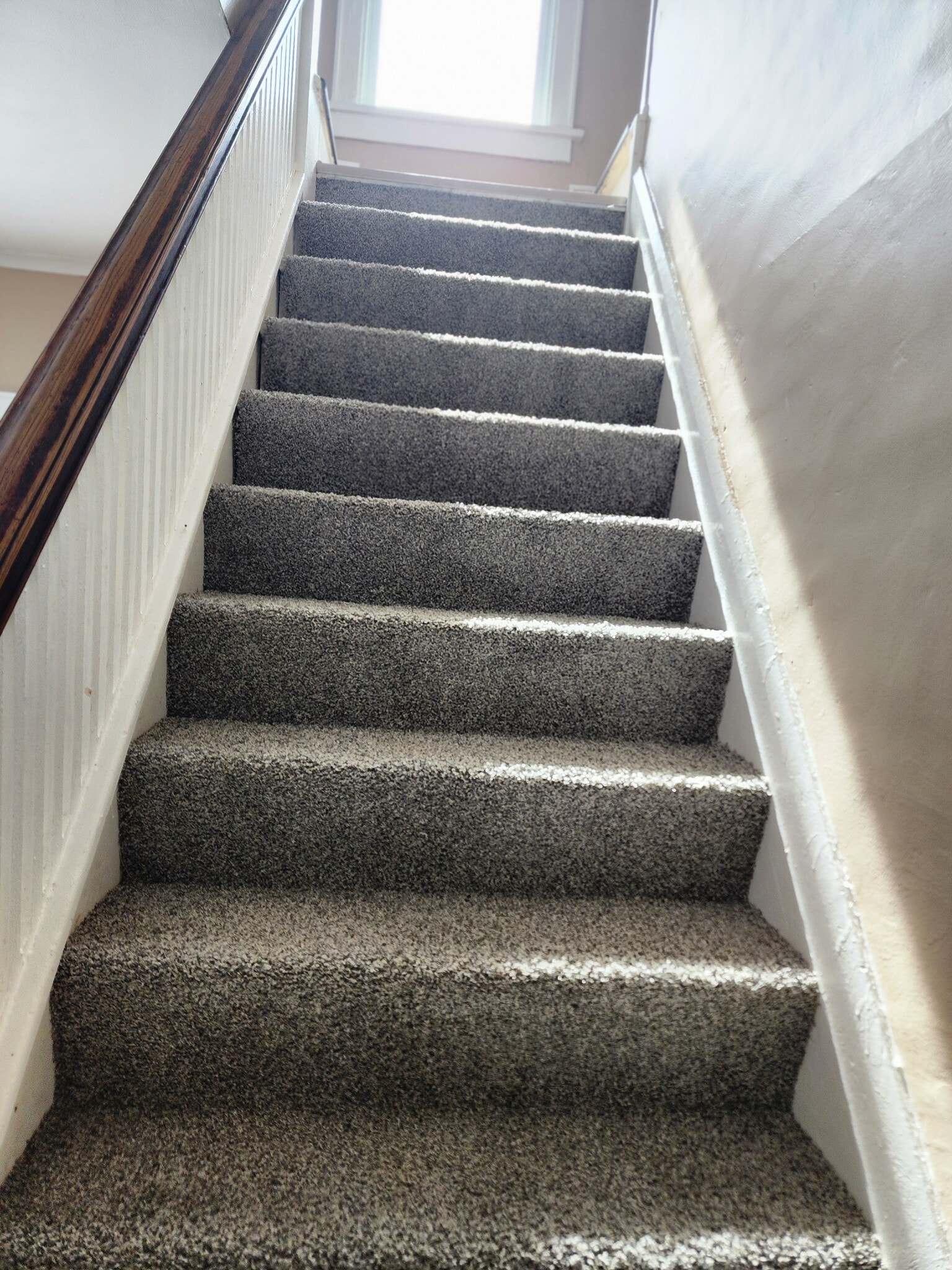 Building Photo - 281 S Powell Ave