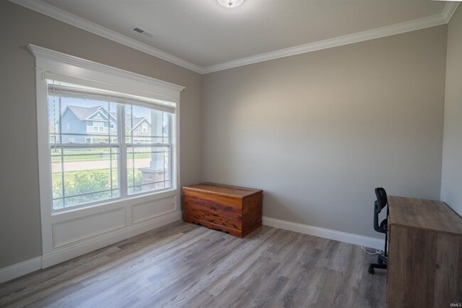 Building Photo - 2855 Needletail Dr