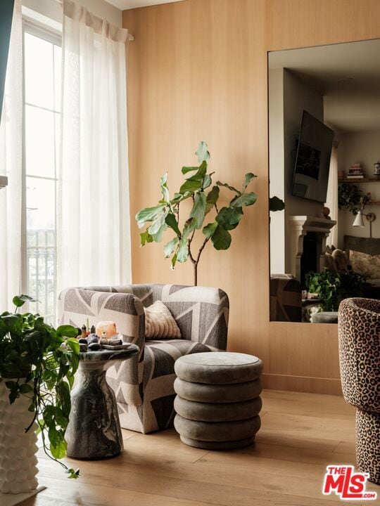 Building Photo - 10648 Woodbridge St