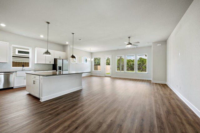 Building Photo - 368 Crimson Sky Ct