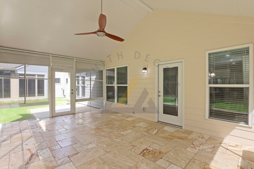 Building Photo - 1251 Northlake Blvd